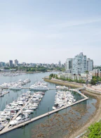 1603 1067 Marinaside Crescent