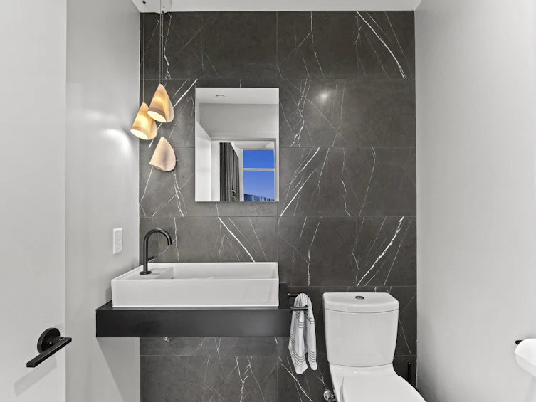 3701-1211 Melville Street, Vancouver, BC, V6E 0A7 - 10