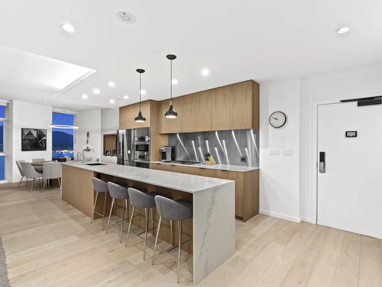 3701-1211 Melville Street, Vancouver, BC, V6E 0A7 - 4