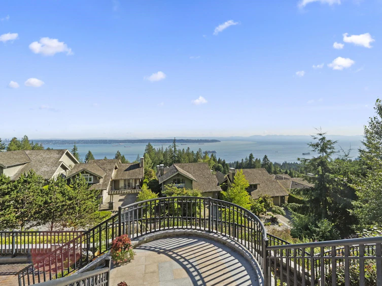 2523 Marr Creek Court, West Vancouver, BC, V7S 0A3 - 4