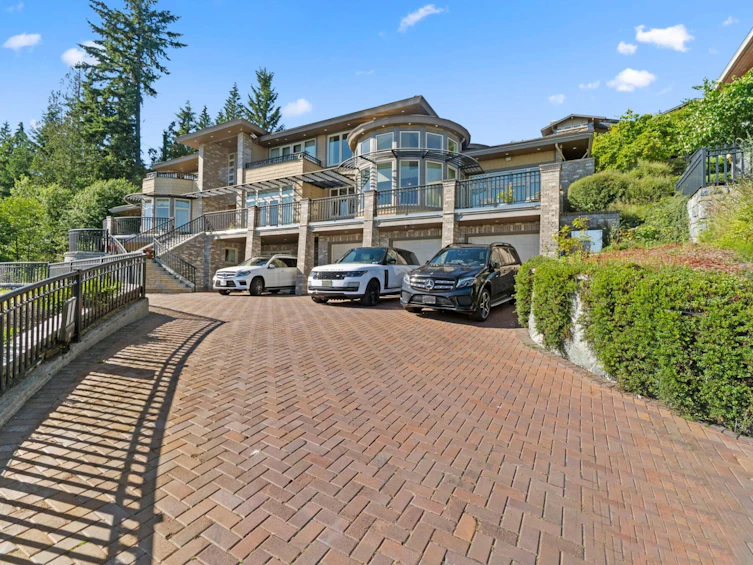 2523 Marr Creek Court, West Vancouver, BC, V7S 0A3 - 32
