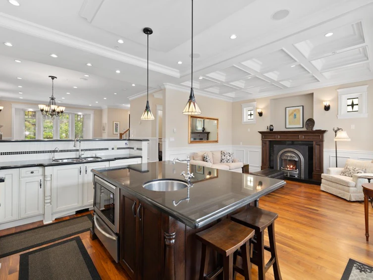 4640 W 7th Avenue, Vancouver, BC, V6R 1X5 - 13