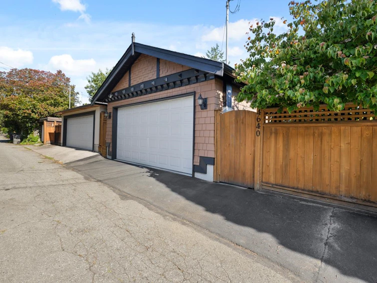 4640 W 7th Avenue, Vancouver, BC, V6R 1X5 - 37
