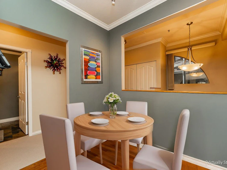 206-3 Renaissance Square, New Westminster, BC, V3M 6K4 - 15