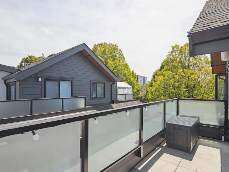 2729 Ward Street, Vancouver, BC, V5R 4S7 - 19