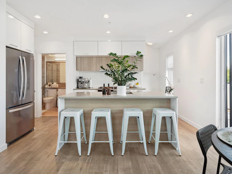 2729 Ward Street, Vancouver, BC, V5R 4S7 - 9