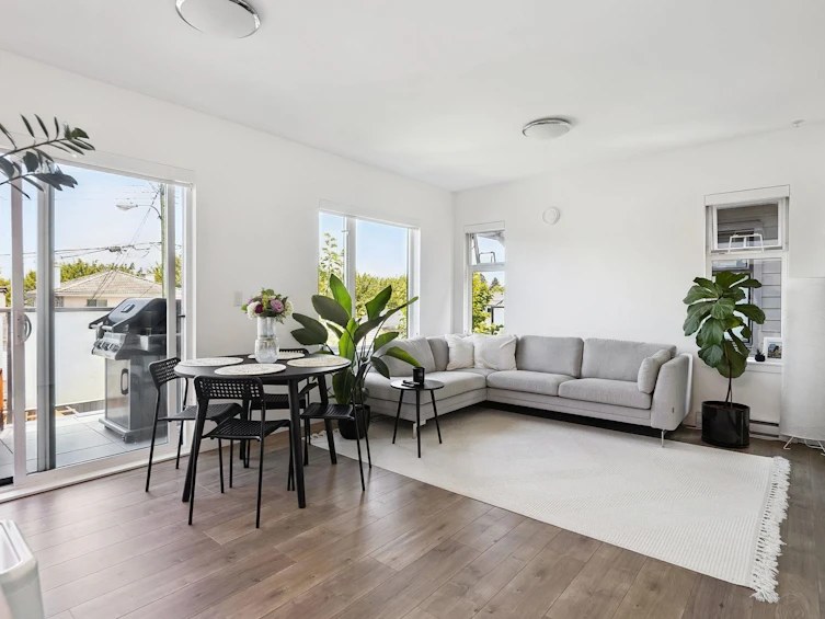 2729 Ward Street, Vancouver, BC, V5R 4S7 - 5