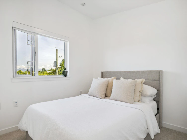 2729 Ward Street, Vancouver, BC, V5R 4S7 - 16