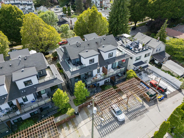 2729 Ward Street, Vancouver, BC, V5R 4S7 - 29