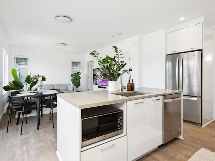 2729 Ward Street, Vancouver, BC, V5R 4S7 - 11