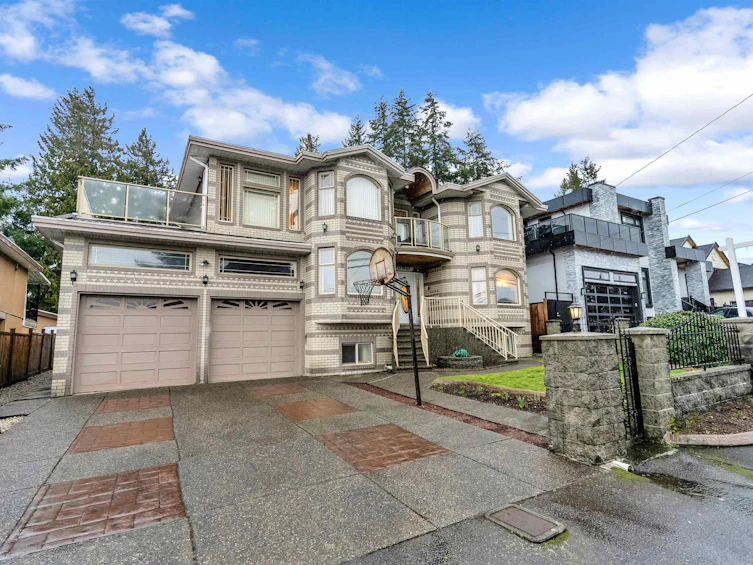 9860 123 Street, Surrey, BC, V3V 4P1