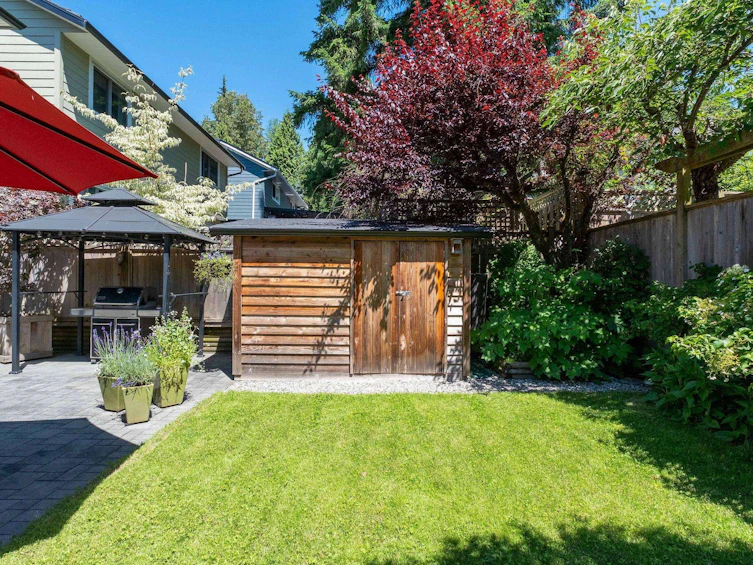 1504 Jubilee Court, North Vancouver, BC, V7G 2B9 - 35