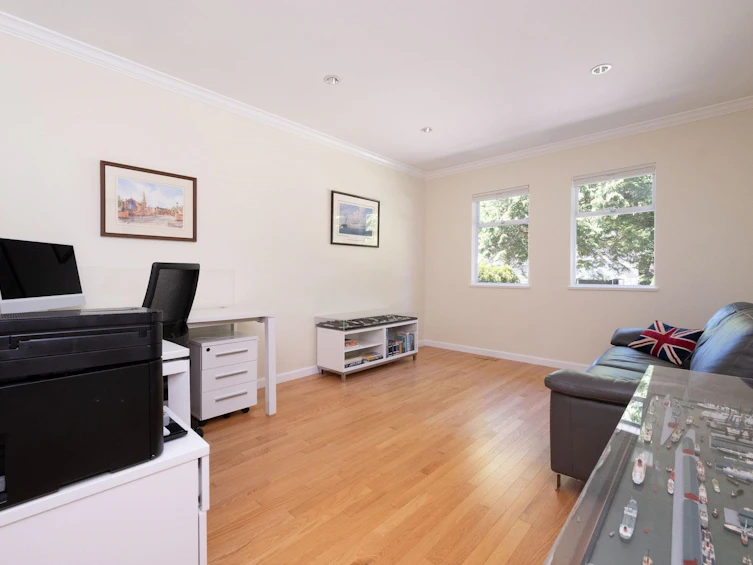 1504 Jubilee Court, North Vancouver, BC, V7G 2B9 - 26