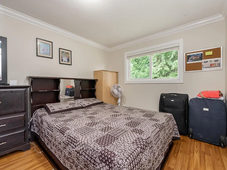 8320 115 Street, Delta, BC, V4C 5N5 - 9