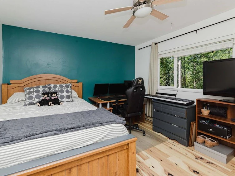 6002--6008 Dubois Road, Pender Harbour Egmont, BC, V0N 2H1 - 11
