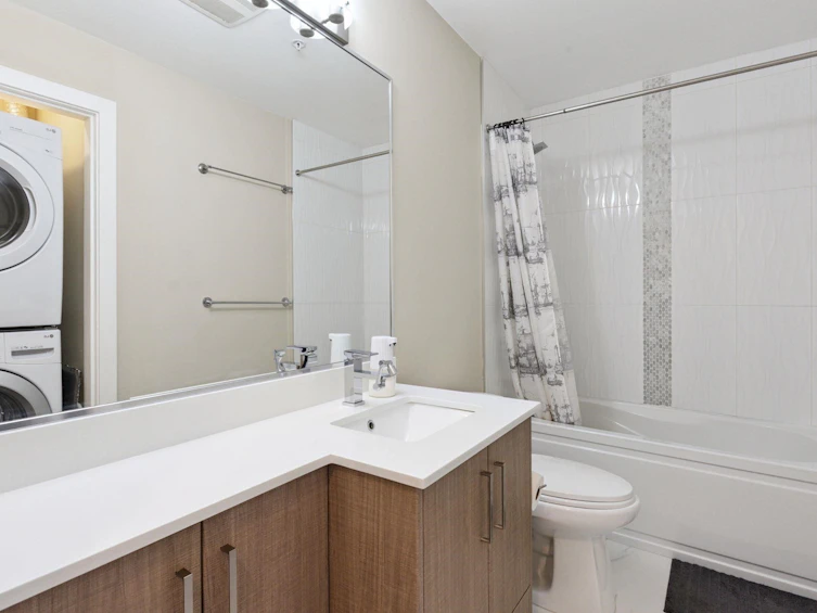 218-1838 Renfrew Street, Vancouver, BC, V5M 3H9 - 21