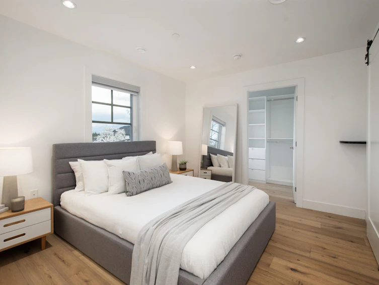 849 E 13th Avenue, Vancouver, BC, V5T 2L4 - 20