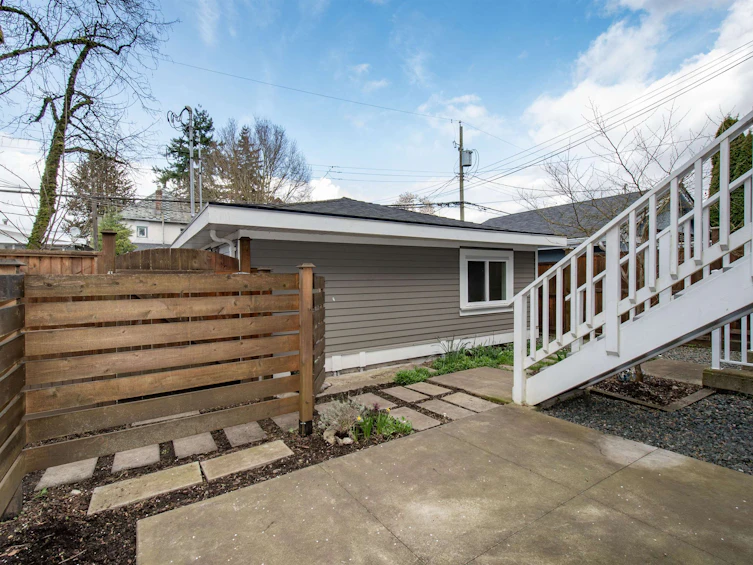 849 E 13th Avenue, Vancouver, BC, V5T 2L4 - 32