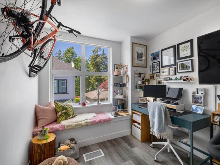 238-2060 Curling Road, North Vancouver, BC, V7P 0E1 - 15