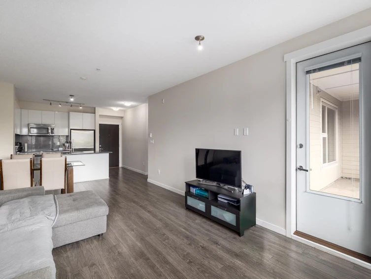 322-2665 Mountain Highway, North Vancouver, BC, V7J 0A8 - 9