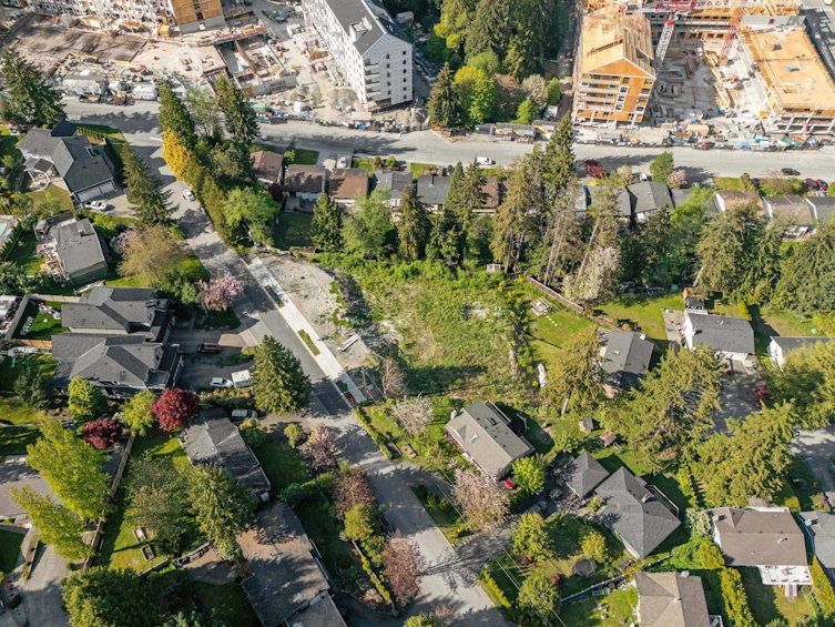 1160 Tuxedo Drive, Port Moody, BC, V3H 1L4 - 4