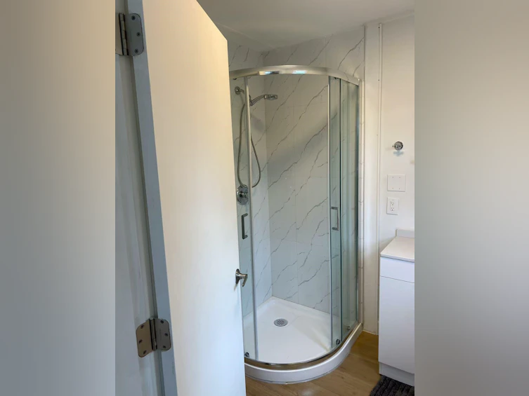 931 Sperling Avenue, Burnaby, BC, V5B 4H7 - 17