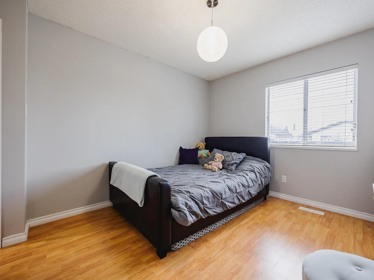 20492 Thorne Avenue, Maple Ridge, BC, V2X 8T8 - 17