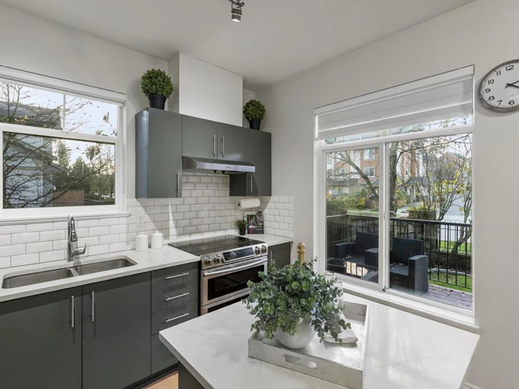1-8726 159 Street, Surrey, BC, V4N 0A8 - 8