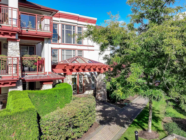 304-16455 64 Avenue, Surrey, BC, V3S 6V7 - 4