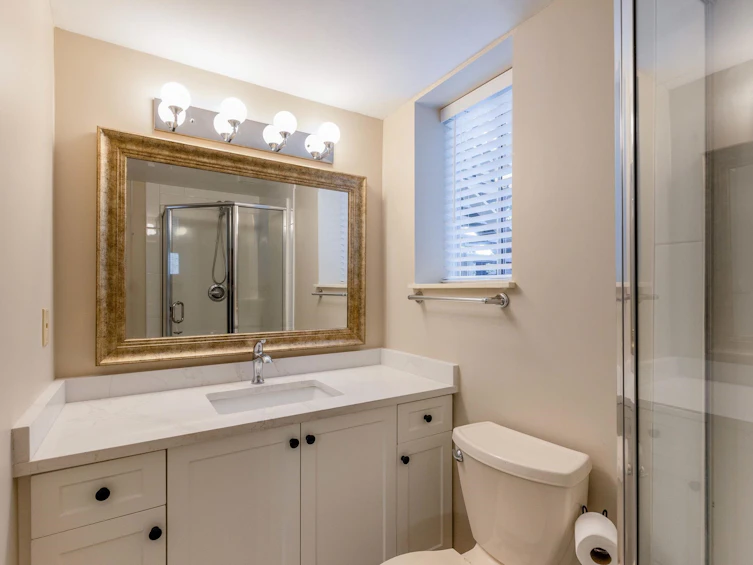 1550 Kent Street, Surrey, BC, V4B 4V2 - 22