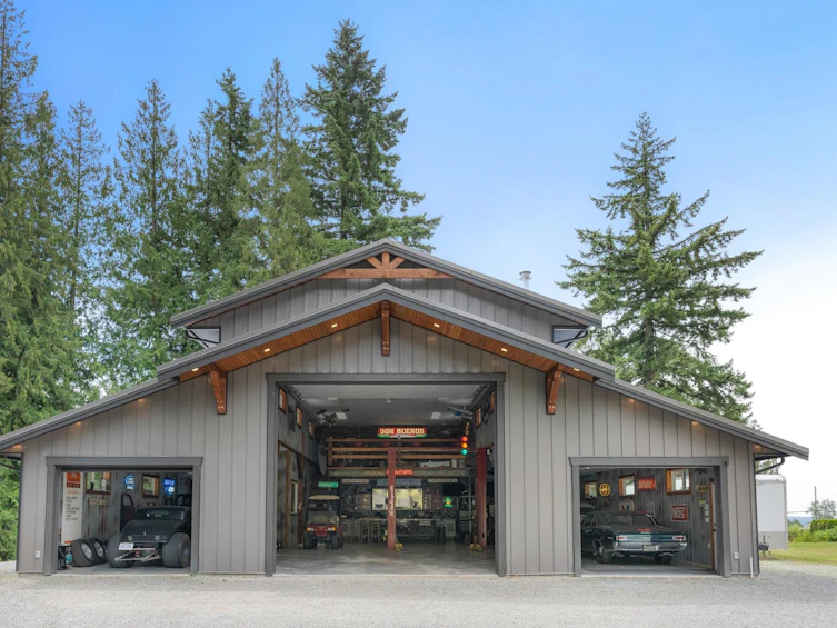 10879 284 Street, Maple Ridge, BC, V2W 1L7