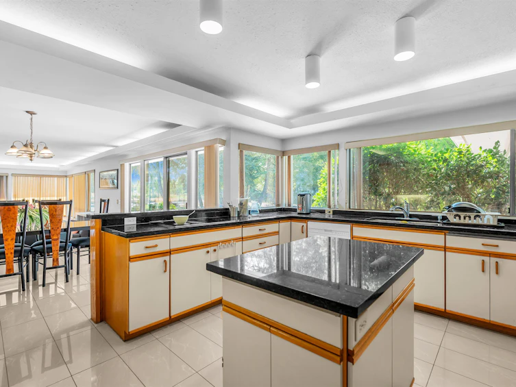 10520 Sidaway Road, Richmond, BC, V6W 1C4 - 19