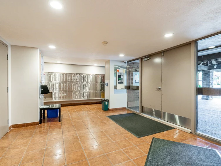 207-4373 Halifax Street, Burnaby, BC, V5C 5Z2 - 31