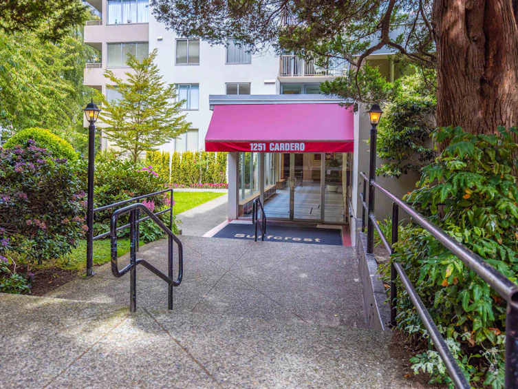 1707-1251 Cardero Street, Vancouver, BC, V6G 2H9 - 16