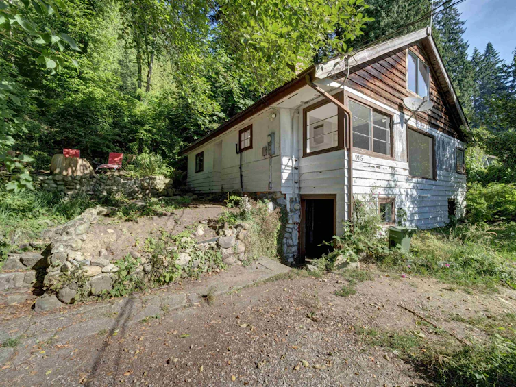915 Marine Drive, Gibsons, BC, V0N 1V1 - 2