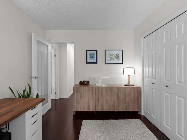 302-715 Royal Avenue, New Westminster, BC, V3M 5X4 - 18