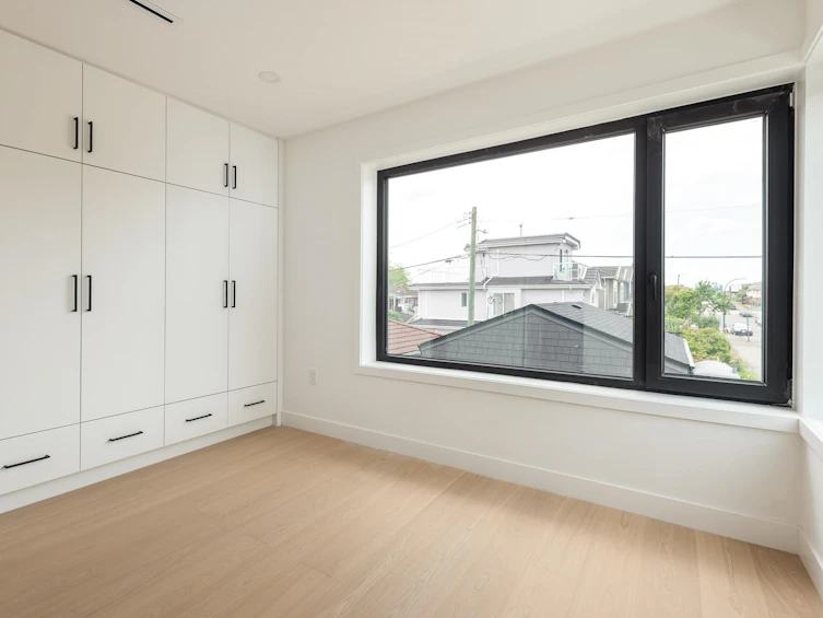 2796 E Georgia Street, Vancouver, BC, V5K 2K2 - 13