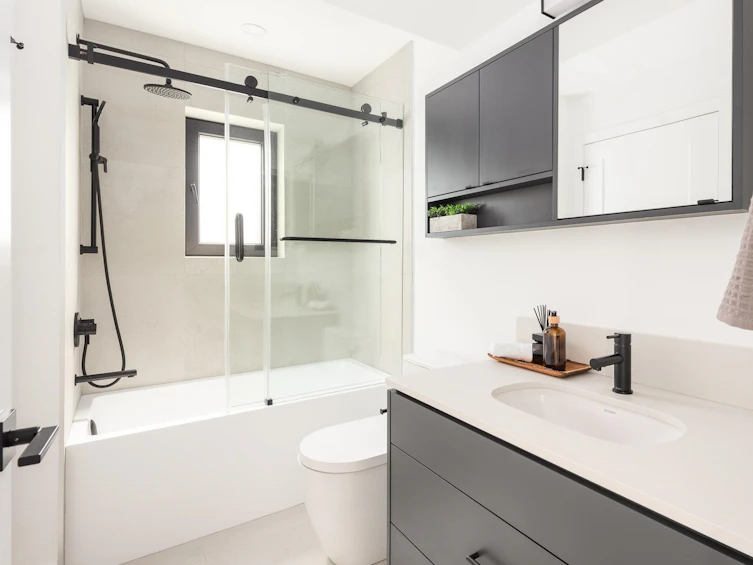 715 Kaslo Street, Vancouver, BC - 15