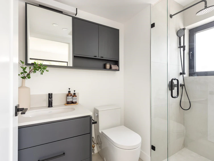 715 Kaslo Street, Vancouver, BC - 11