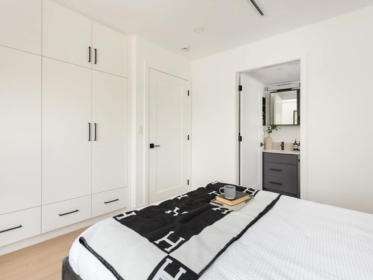 715 Kaslo Street, Vancouver, BC - 10