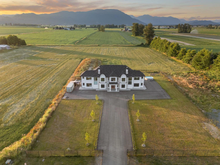 39321 Blacklock Road, Abbotsford, BC, V3G 1S6 - 39