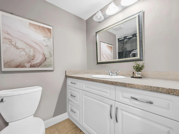 221-13775 74 Avenue, Surrey, BC, V3W 9C5 - 9