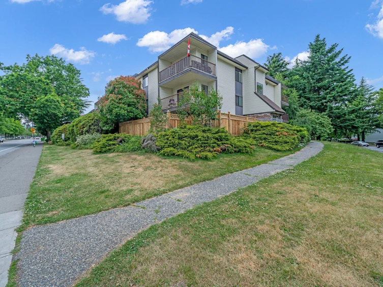 221-13775 74 Avenue, Surrey, BC, V3W 9C5 - 15