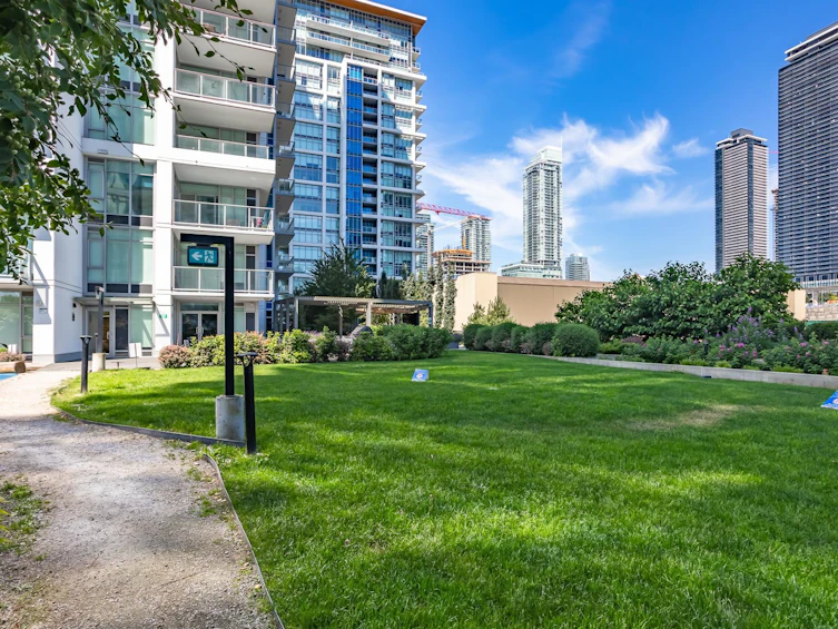 2702-2351 Beta Avenue, Burnaby, BC, V5C 0M2 - 27