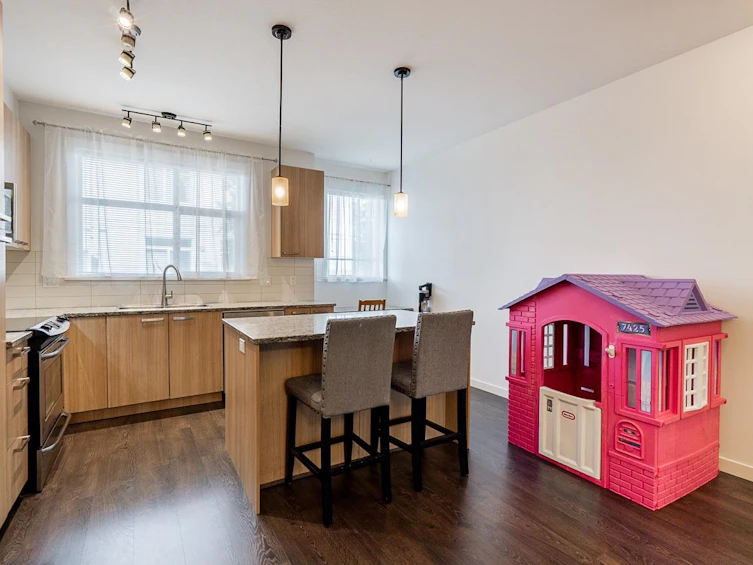 9-8355 164 Street, Surrey, BC, V4N 1E3 - 10