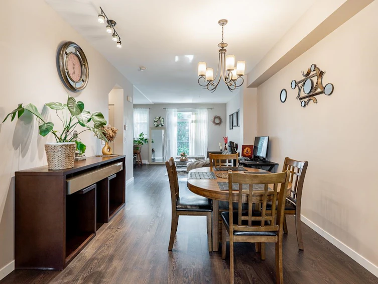 9-8355 164 Street, Surrey, BC, V4N 1E3 - 2