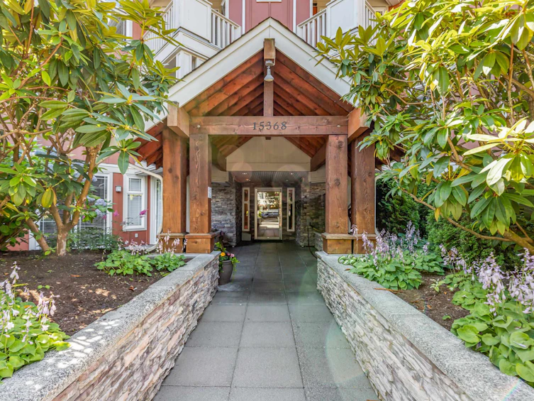 308-15368 16a Avenue, Surrey, BC, V4A 1S9 - 2
