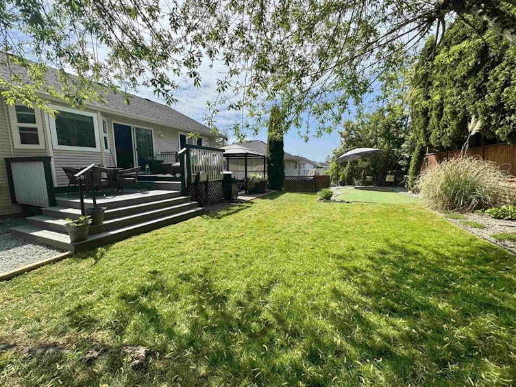 35477 Sandy Hill Road, Abbotsford, BC, V3G 1J3 - 11