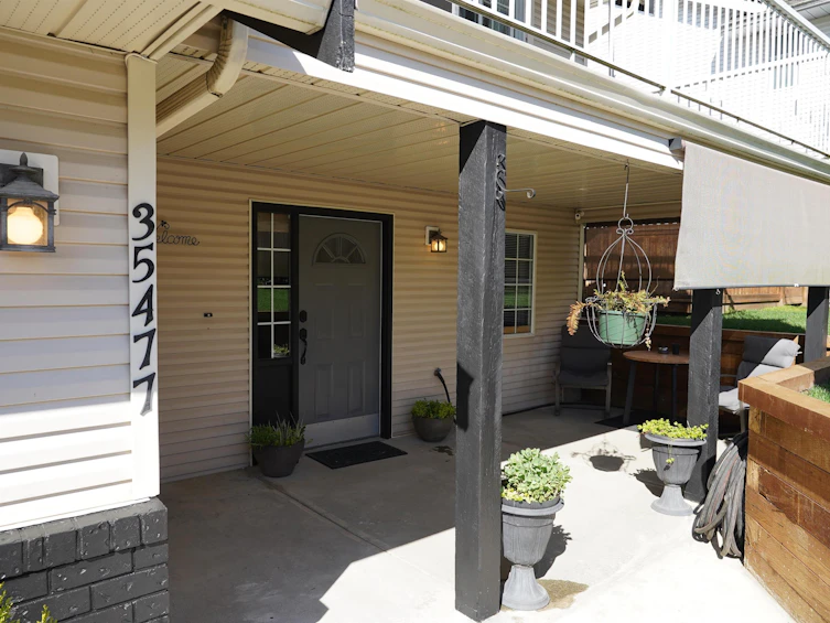 35477 Sandy Hill Road, Abbotsford, BC, V3G 1J3