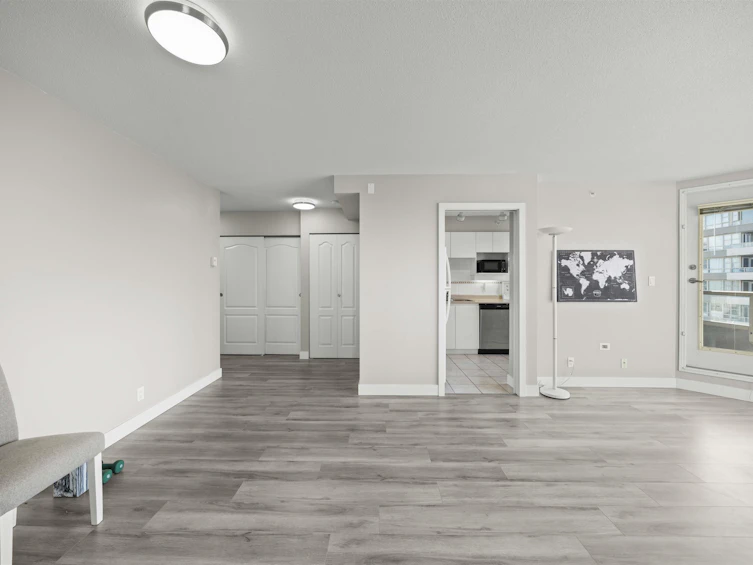 1307-6119 Cooney Road, Richmond, BC, V6Y 4B7 - 10